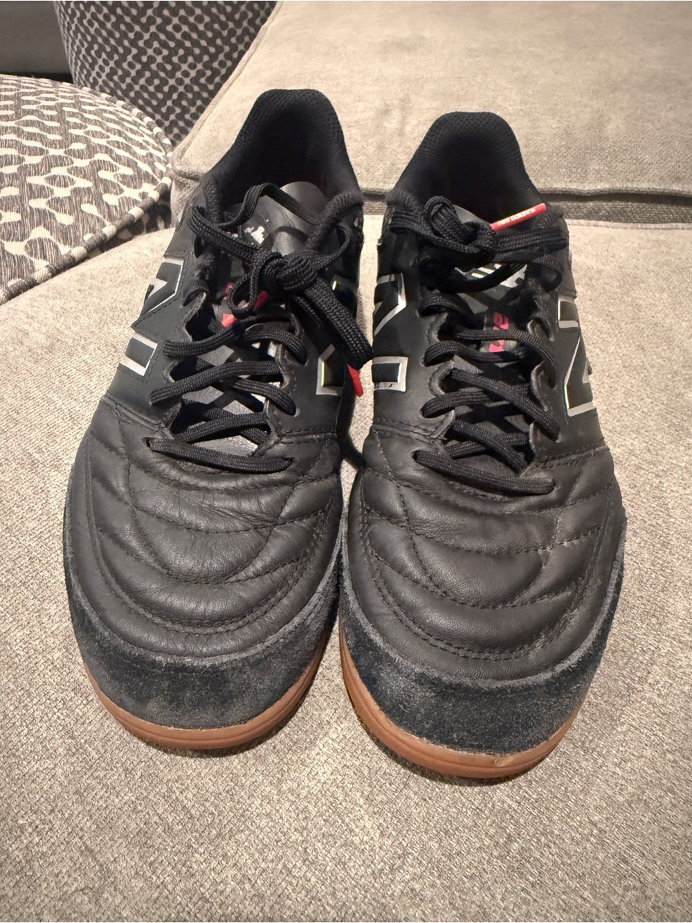 New Balance 442 Indoor Soccer Shoes Boy’s 6.5
